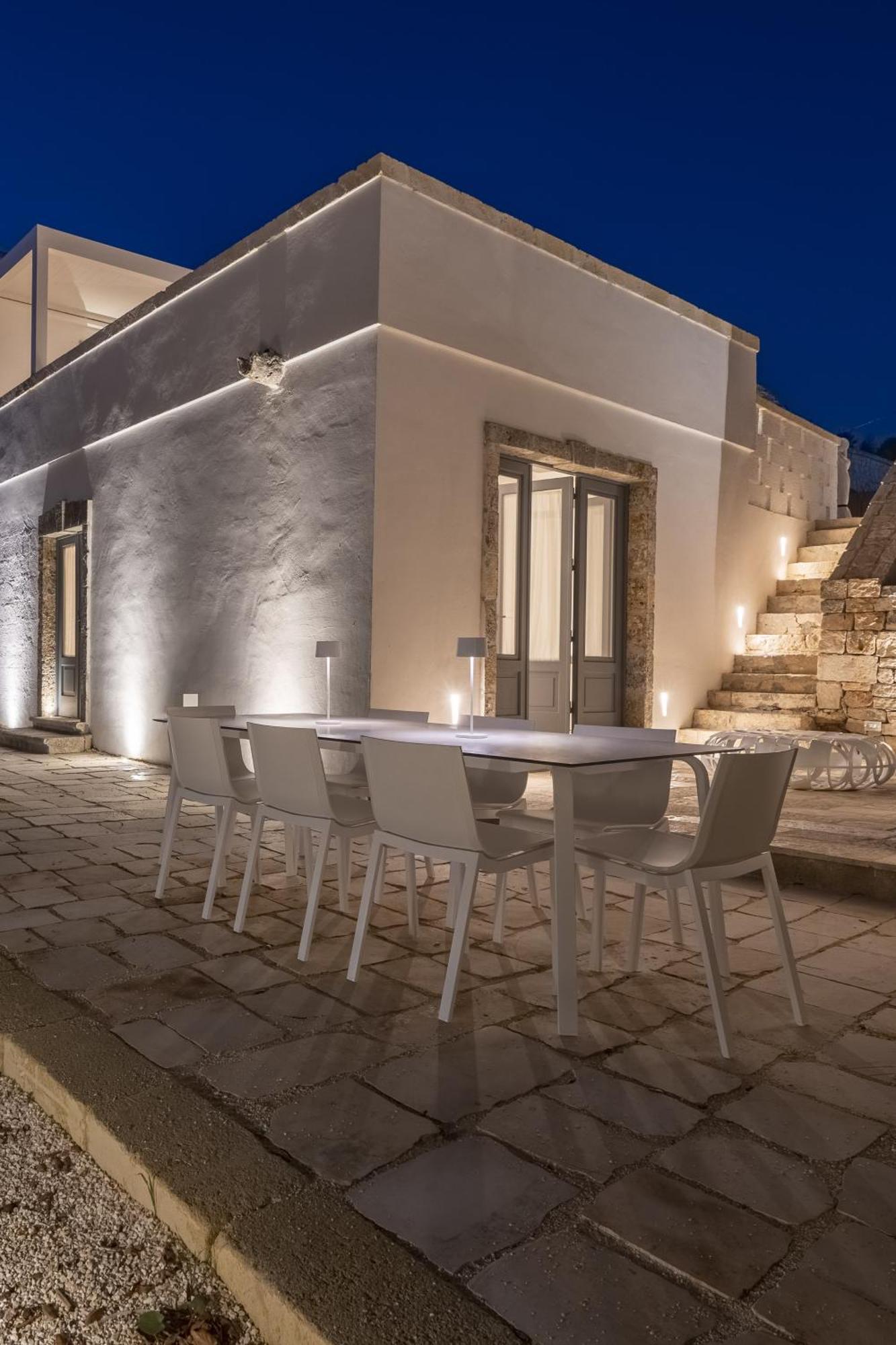 Truloco Nuzzi - Luxury Domus Vila Locorotondo Exterior foto